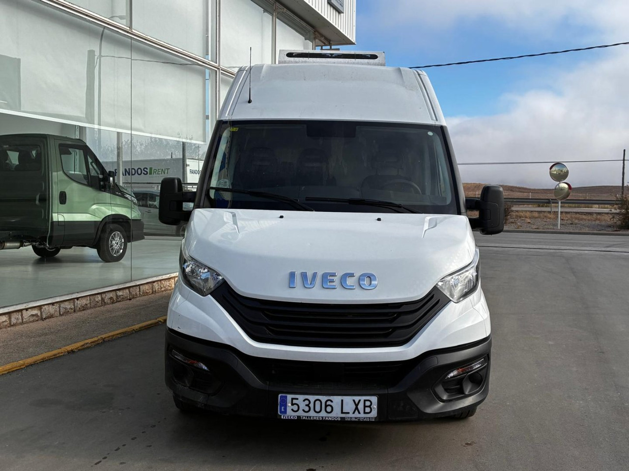 Frigorífico IVECO 35S16 V FRIGORÍFICA 12m3 - Dostavno vozilo hladnjača: slika Frigorífico IVECO 35S16 V FRIGORÍFICA 12m3 - Dostavno vozilo hladnjača Frigorífico IVECO 35S16 V FRIGORÍFICA 12m3 - Dostavno vozilo hladnjača: slika Frigorífico IVECO 35S16 V FRIGORÍFICA 12m3 - Dostavno vozilo hladnjača