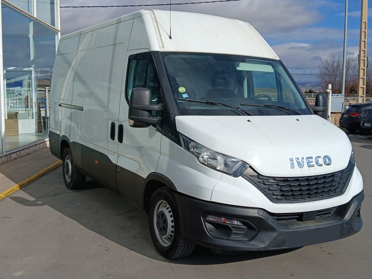 Furgón IVECO 35S14 12m3 - Furgon: slika Furgón IVECO 35S14 12m3 - Furgon Furgón IVECO 35S14 12m3 - Furgon: slika Furgón IVECO 35S14 12m3 - Furgon
