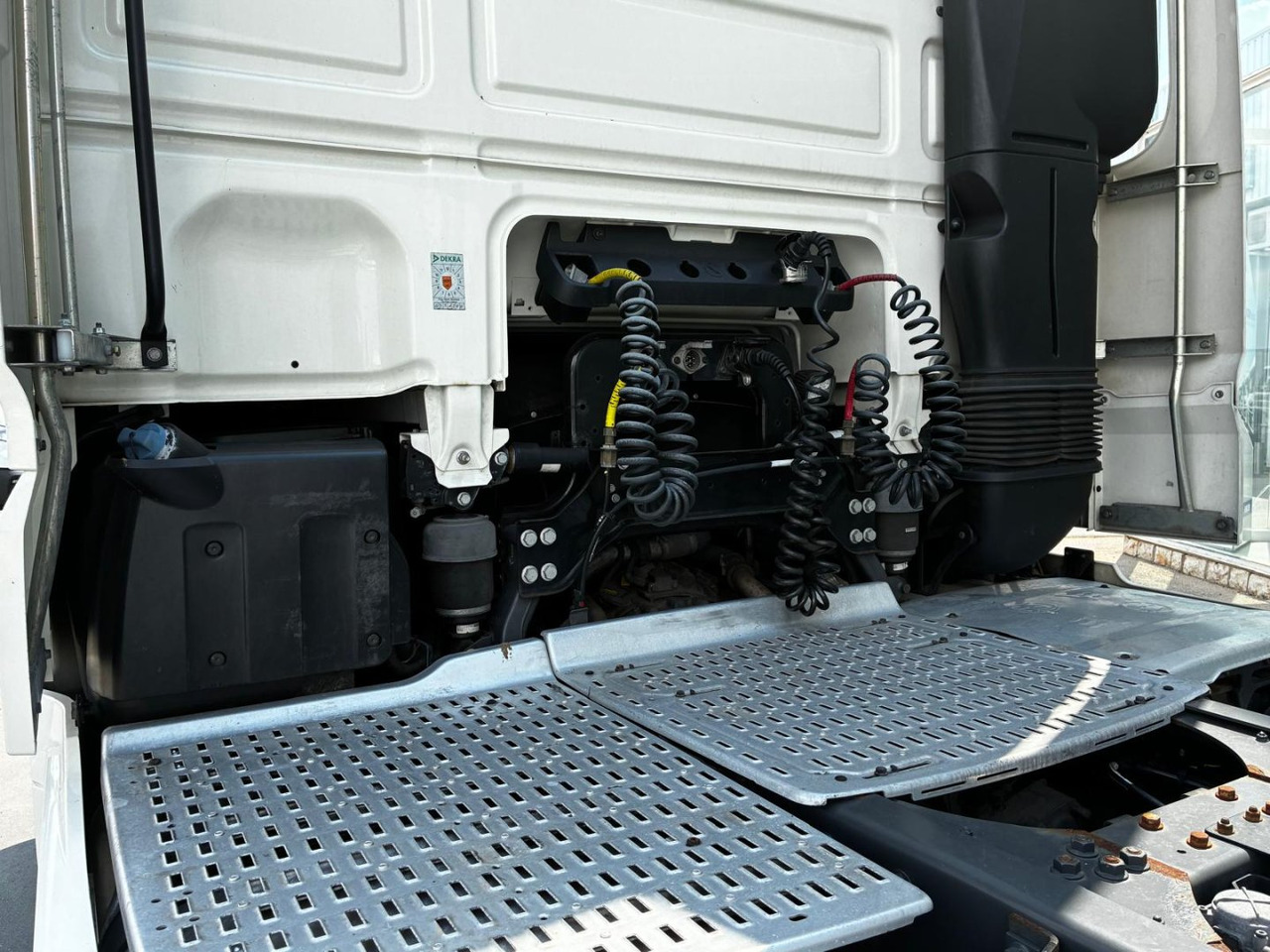 Cabeza Tractora DAF 480 AUTOMATICA CON INTARDER - Tegljač: slika Cabeza Tractora DAF 480 AUTOMATICA CON INTARDER - Tegljač Cabeza Tractora DAF 480 AUTOMATICA CON INTARDER - Tegljač: slika Cabeza Tractora DAF 480 AUTOMATICA CON INTARDER - Tegljač