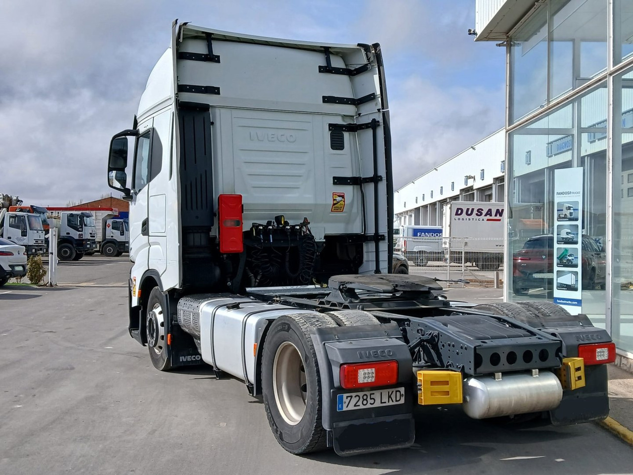 Cabeza Tractora IVECO 460 AUTOMATICO INTARDER ADR - Tegljač: slika Cabeza Tractora IVECO 460 AUTOMATICO INTARDER ADR - Tegljač Cabeza Tractora IVECO 460 AUTOMATICO INTARDER ADR - Tegljač: slika Cabeza Tractora IVECO 460 AUTOMATICO INTARDER ADR - Tegljač