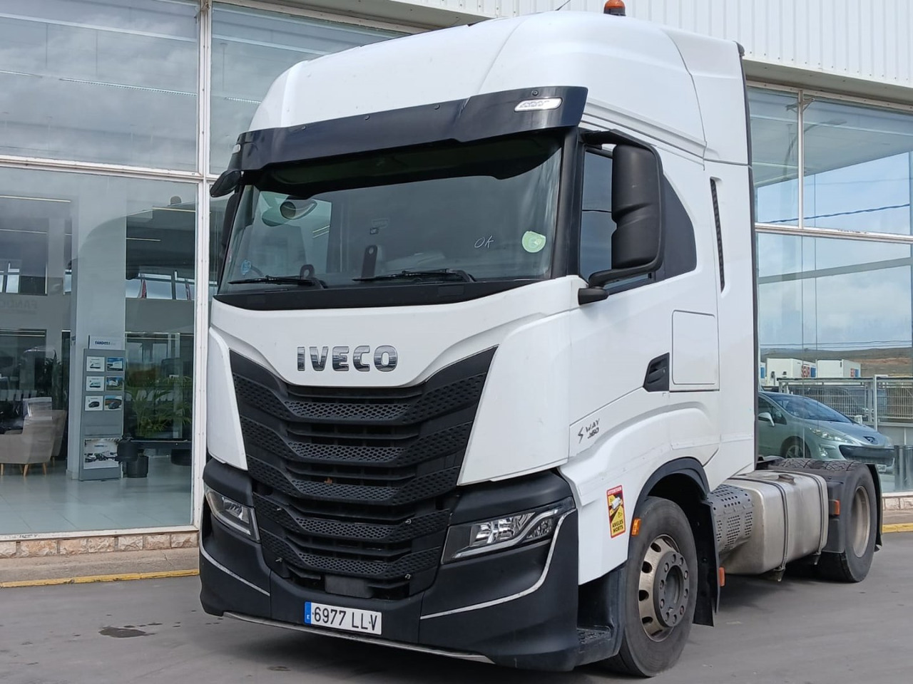 Cabeza Tractora IVECO 460 AUTOMATICO INTARDER ADR - Tegljač: slika Cabeza Tractora IVECO 460 AUTOMATICO INTARDER ADR - Tegljač Cabeza Tractora IVECO 460 AUTOMATICO INTARDER ADR - Tegljač: slika Cabeza Tractora IVECO 460 AUTOMATICO INTARDER ADR - Tegljač