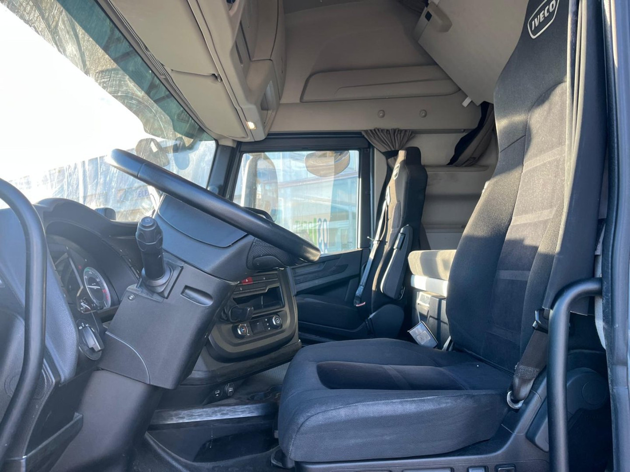 Cabeza Tractora IVECO S-WAY 510 AUTOMATICO CON INTARDER - Tegljač: slika Cabeza Tractora IVECO S-WAY 510 AUTOMATICO CON INTARDER - Tegljač Cabeza Tractora IVECO S-WAY 510 AUTOMATICO CON INTARDER - Tegljač: slika Cabeza Tractora IVECO S-WAY 510 AUTOMATICO CON INTARDER - Tegljač