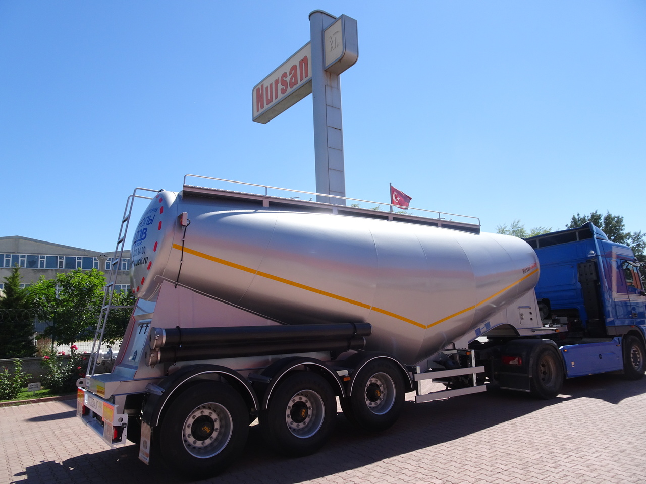 NURSAN Cement Bulker - Poluprikolica cisterna: slika NURSAN Cement Bulker - Poluprikolica cisterna NURSAN Cement Bulker - Poluprikolica cisterna: slika NURSAN Cement Bulker - Poluprikolica cisterna