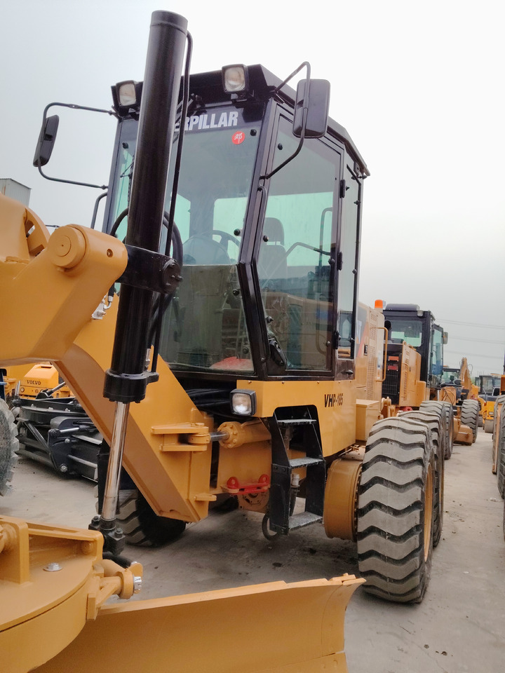 Grejder CAT 140G 140H 140K: slika Grejder CAT 140G 140H 140K