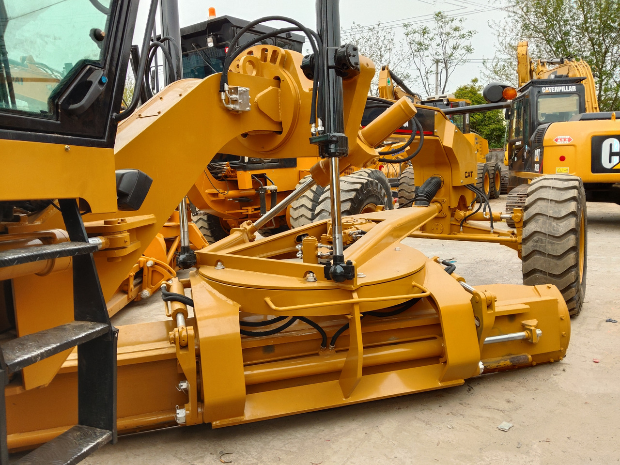 Grejder CAT 140G 140H 140K: slika Grejder CAT 140G 140H 140K