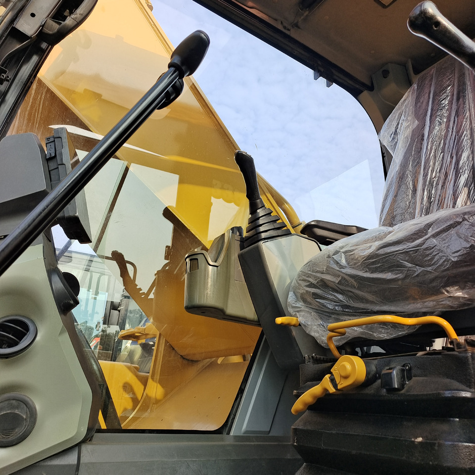 Bager gusjeničar CAT 336GC: slika Bager gusjeničar CAT 336GC Bager gusjeničar CAT 336GC: slika Bager gusjeničar CAT 336GC