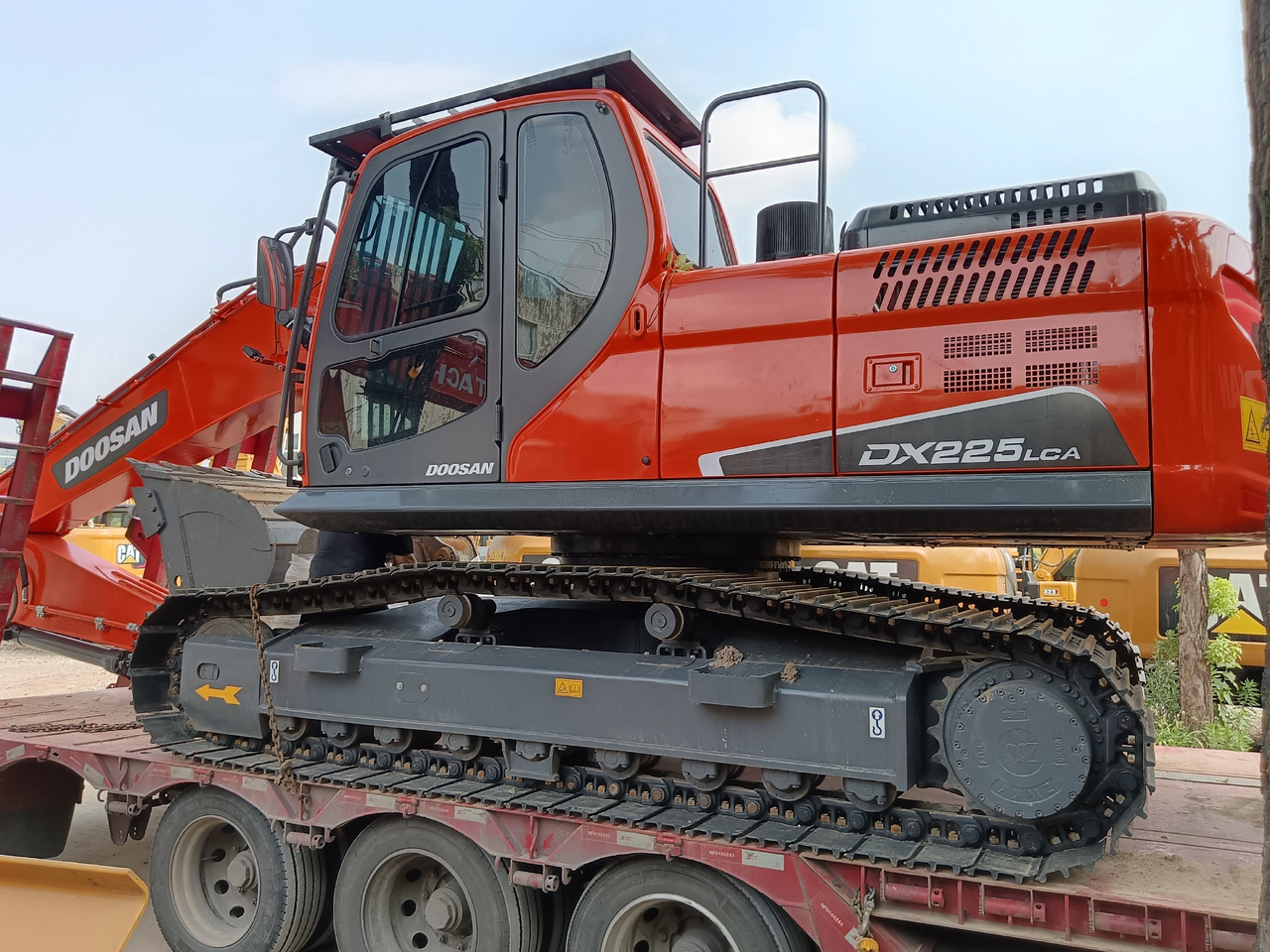 DOOSAN DX225 LC-9C LCA - Bager gusjeničar: slika DOOSAN DX225 LC-9C LCA - Bager gusjeničar DOOSAN DX225 LC-9C LCA - Bager gusjeničar: slika DOOSAN DX225 LC-9C LCA - Bager gusjeničar