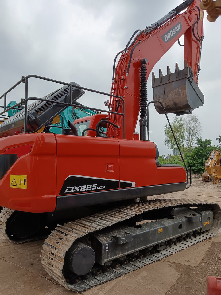 DOOSAN DX225 LCA - Bager gusjeničar: slika DOOSAN DX225 LCA - Bager gusjeničar DOOSAN DX225 LCA - Bager gusjeničar: slika DOOSAN DX225 LCA - Bager gusjeničar