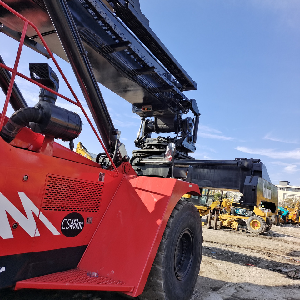 FANTUZZI CS45KMHD - Dohvatni viličar: slika FANTUZZI CS45KMHD - Dohvatni viličar FANTUZZI CS45KMHD - Dohvatni viličar: slika FANTUZZI CS45KMHD - Dohvatni viličar