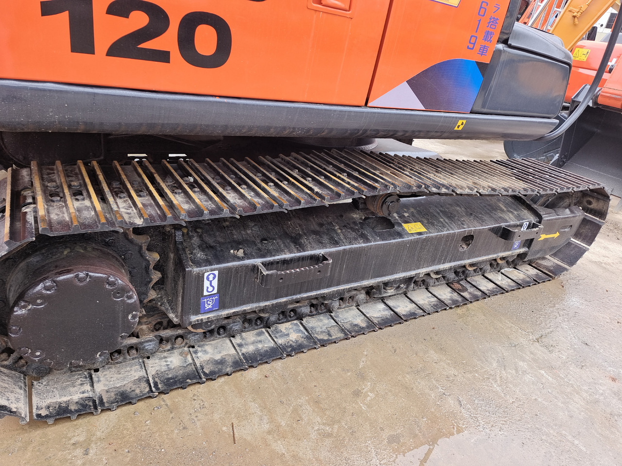 HITACHI ZX120 - Bager gusjeničar: slika HITACHI ZX120 - Bager gusjeničar HITACHI ZX120 - Bager gusjeničar: slika HITACHI ZX120 - Bager gusjeničar