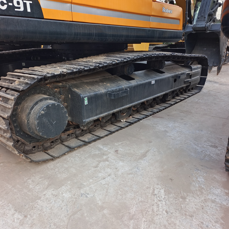 HYUNDAI 305LC-9T 305LC-9S 330LC-9S - Bager gusjeničar: slika HYUNDAI 305LC-9T 305LC-9S 330LC-9S - Bager gusjeničar HYUNDAI 305LC-9T 305LC-9S 330LC-9S - Bager gusjeničar: slika HYUNDAI 305LC-9T 305LC-9S 330LC-9S - Bager gusjeničar