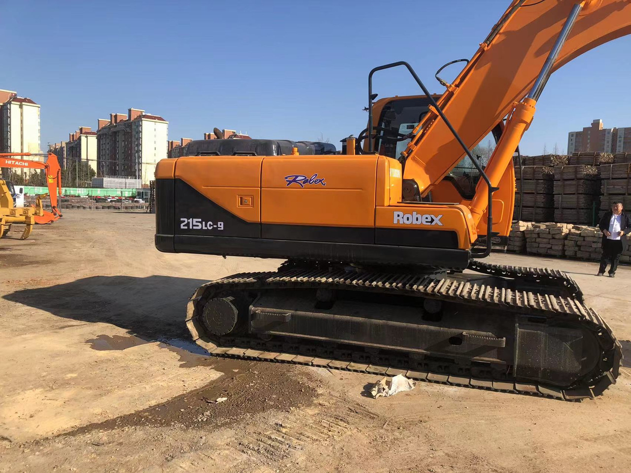 HYUNDAI R 215 -9 Hyundai R215-9 - Bager gusjeničar: slika HYUNDAI R 215 -9 Hyundai R215-9 - Bager gusjeničar HYUNDAI R 215 -9 Hyundai R215-9 - Bager gusjeničar: slika HYUNDAI R 215 -9 Hyundai R215-9 - Bager gusjeničar