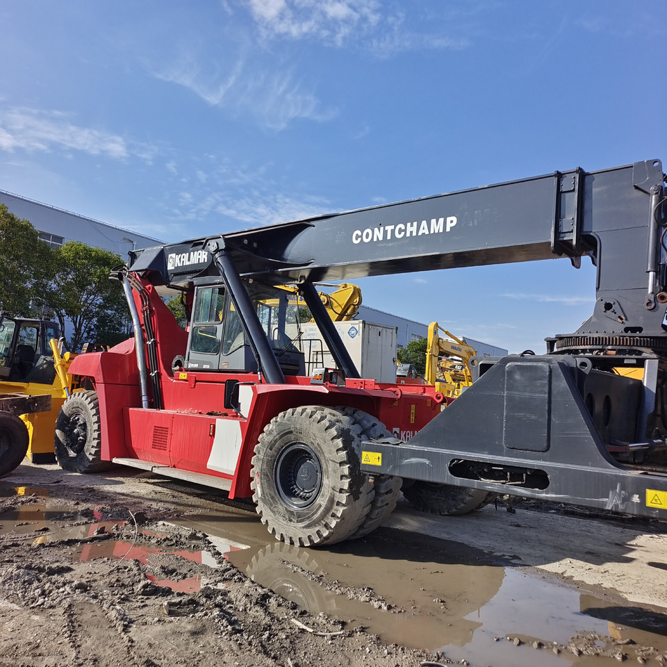 KALMAR DRT450 DRT DRD DRU 450 45 TON - Dohvatni viličar: slika KALMAR DRT450 DRT DRD DRU 450 45 TON - Dohvatni viličar KALMAR DRT450 DRT DRD DRU 450 45 TON - Dohvatni viličar: slika KALMAR DRT450 DRT DRD DRU 450 45 TON - Dohvatni viličar