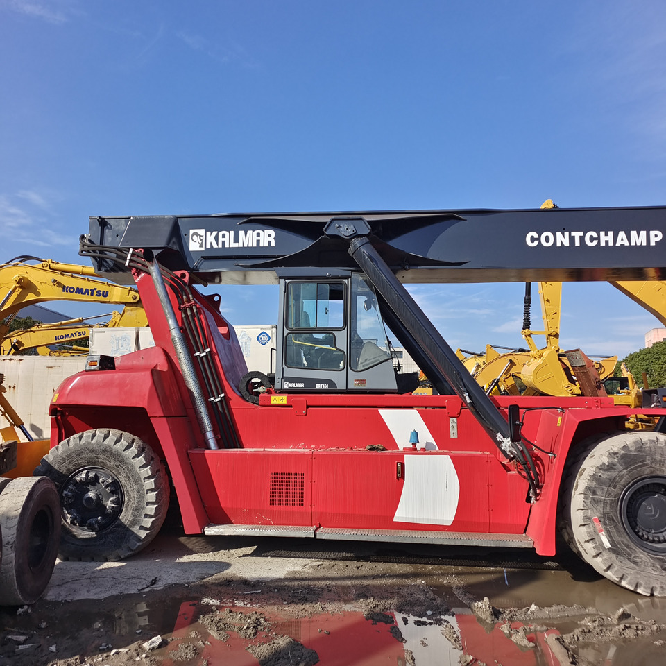 KALMAR DRT450 - Dohvatni viličar: slika KALMAR DRT450 - Dohvatni viličar KALMAR DRT450 - Dohvatni viličar: slika KALMAR DRT450 - Dohvatni viličar