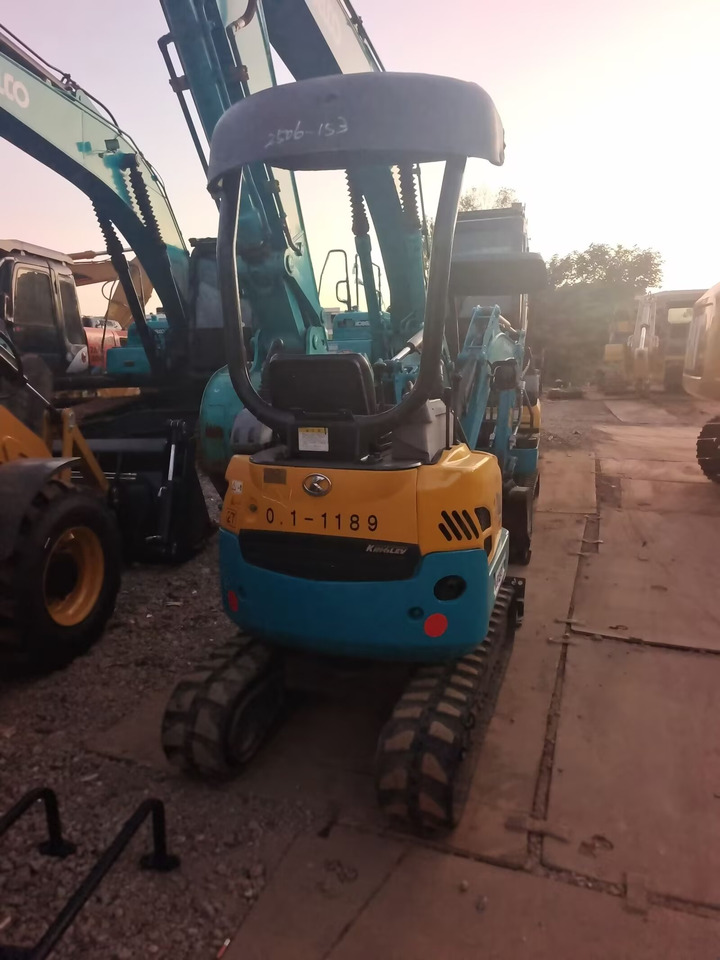 KUBOTA U17 - Mini bager: slika KUBOTA U17 - Mini bager KUBOTA U17 - Mini bager: slika KUBOTA U17 - Mini bager