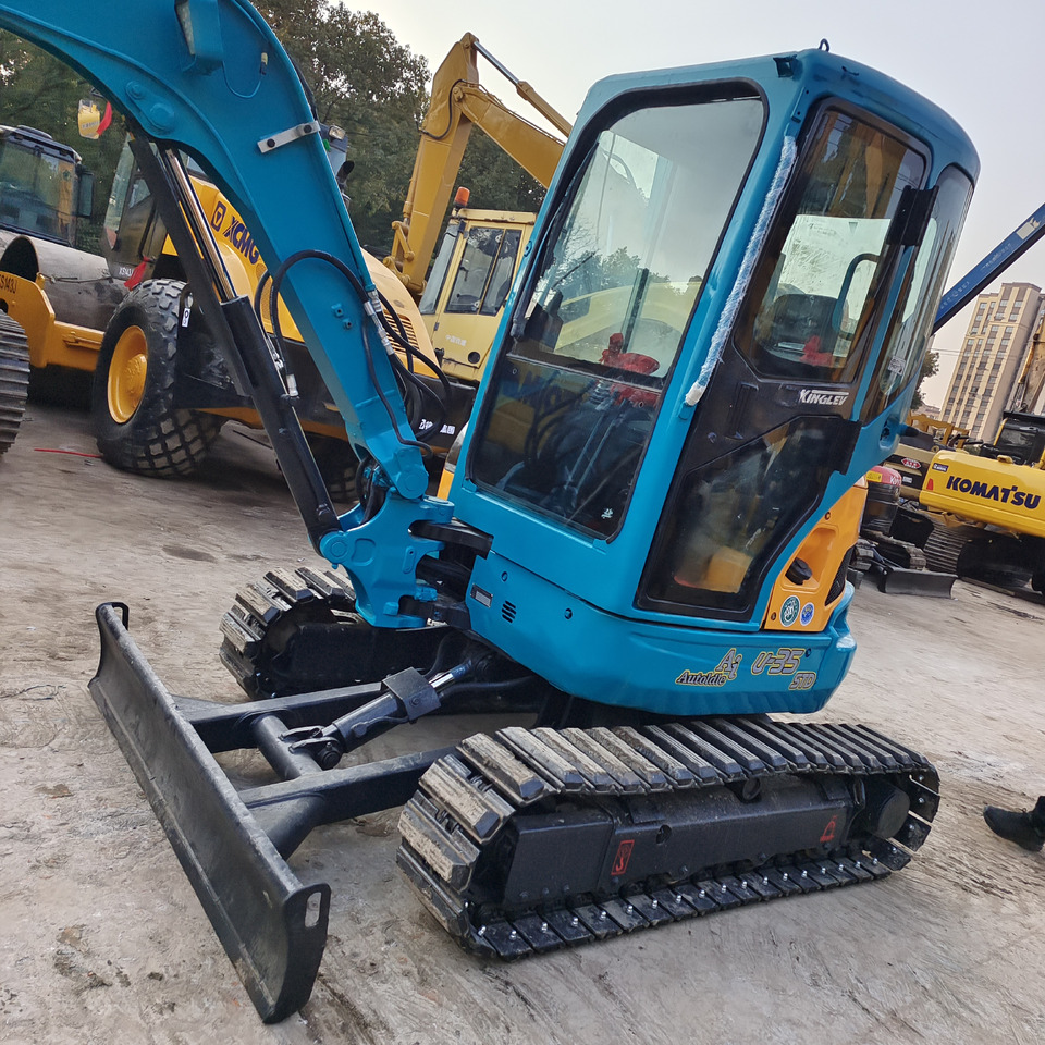 KUBOTA U35 - Mini bager: slika KUBOTA U35 - Mini bager KUBOTA U35 - Mini bager: slika KUBOTA U35 - Mini bager