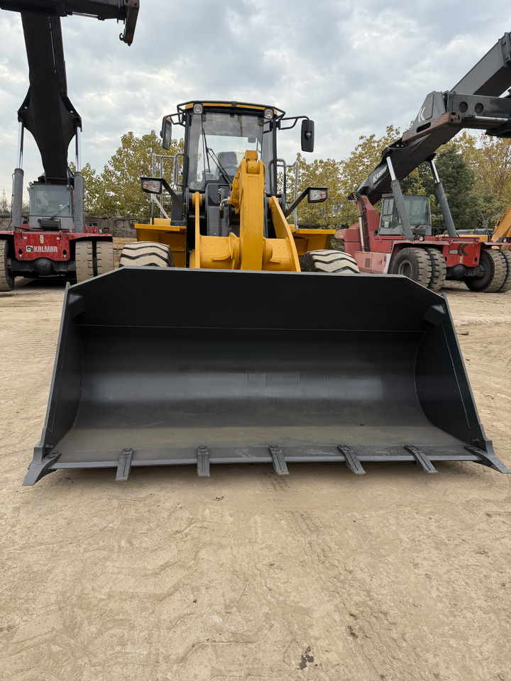 LIUGONG 856H - Utovarivač na kotačima: slika LIUGONG 856H - Utovarivač na kotačima LIUGONG 856H - Utovarivač na kotačima: slika LIUGONG 856H - Utovarivač na kotačima