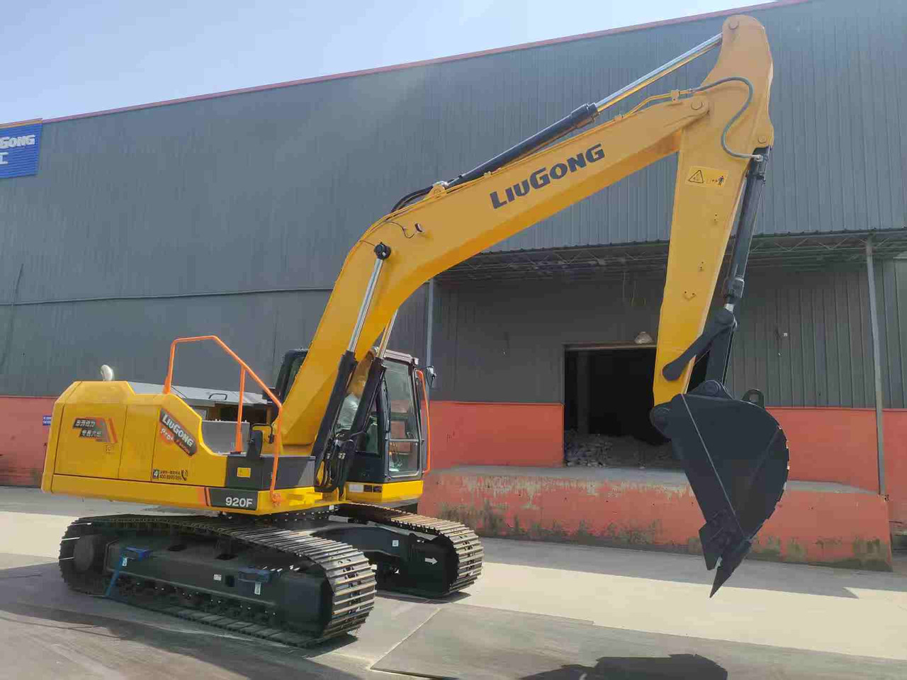 LIUGONG 920FG4 100% Brand New 21.5 TON 20 TON - Bager gusjeničar: slika LIUGONG 920FG4 100% Brand New 21.5 TON 20 TON - Bager gusjeničar LIUGONG 920FG4 100% Brand New 21.5 TON 20 TON - Bager gusjeničar: slika LIUGONG 920FG4 100% Brand New 21.5 TON 20 TON - Bager gusjeničar
