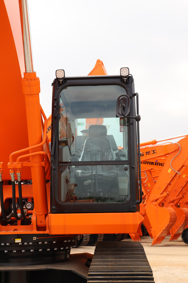 LONKING LG6306F G4 33 TON BRAND NEW - Bager gusjeničar: slika LONKING LG6306F G4 33 TON BRAND NEW - Bager gusjeničar LONKING LG6306F G4 33 TON BRAND NEW - Bager gusjeničar: slika LONKING LG6306F G4 33 TON BRAND NEW - Bager gusjeničar