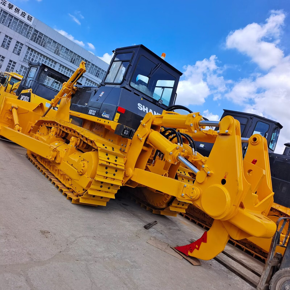 SHANTUI SD32 - Buldožer: slika SHANTUI SD32 - Buldožer SHANTUI SD32 - Buldožer: slika SHANTUI SD32 - Buldožer