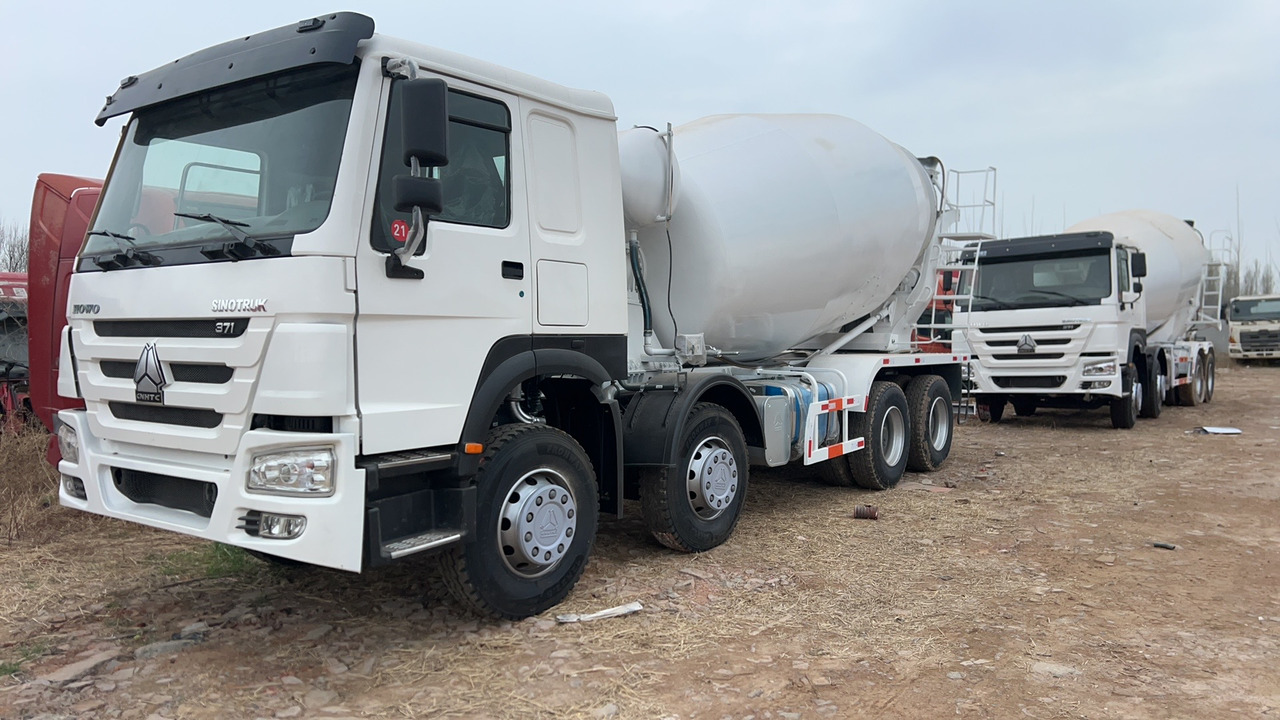 SINOTRUK HOWO 371 8X4 16 Cubic Meter SINOTRUK Howo Concrete Mixer Truck - Mješalica za beton: slika SINOTRUK HOWO 371 8X4 16 Cubic Meter SINOTRUK Howo Concrete Mixer Truck - Mješalica za beton SINOTRUK HOWO 371 8X4 16 Cubic Meter SINOTRUK Howo Concrete Mixer Truck - Mješalica za beton: slika SINOTRUK HOWO 371 8X4 16 Cubic Meter SINOTRUK Howo Concrete Mixer Truck - Mješalica za beton
