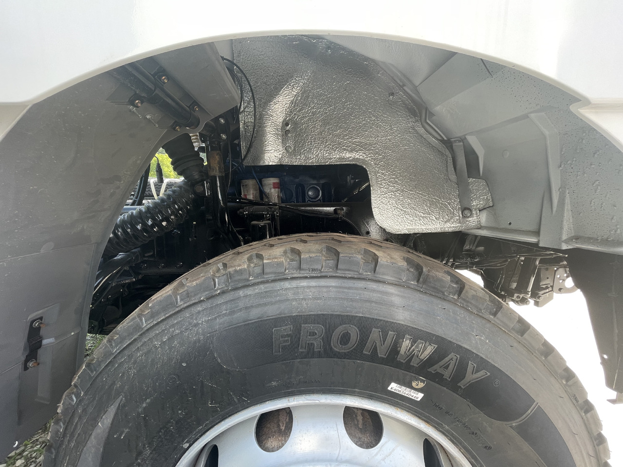 SHACMAN F3000 TRACTOR HEAD - Tegljač: slika SHACMAN F3000 TRACTOR HEAD - Tegljač SHACMAN F3000 TRACTOR HEAD - Tegljač: slika SHACMAN F3000 TRACTOR HEAD - Tegljač