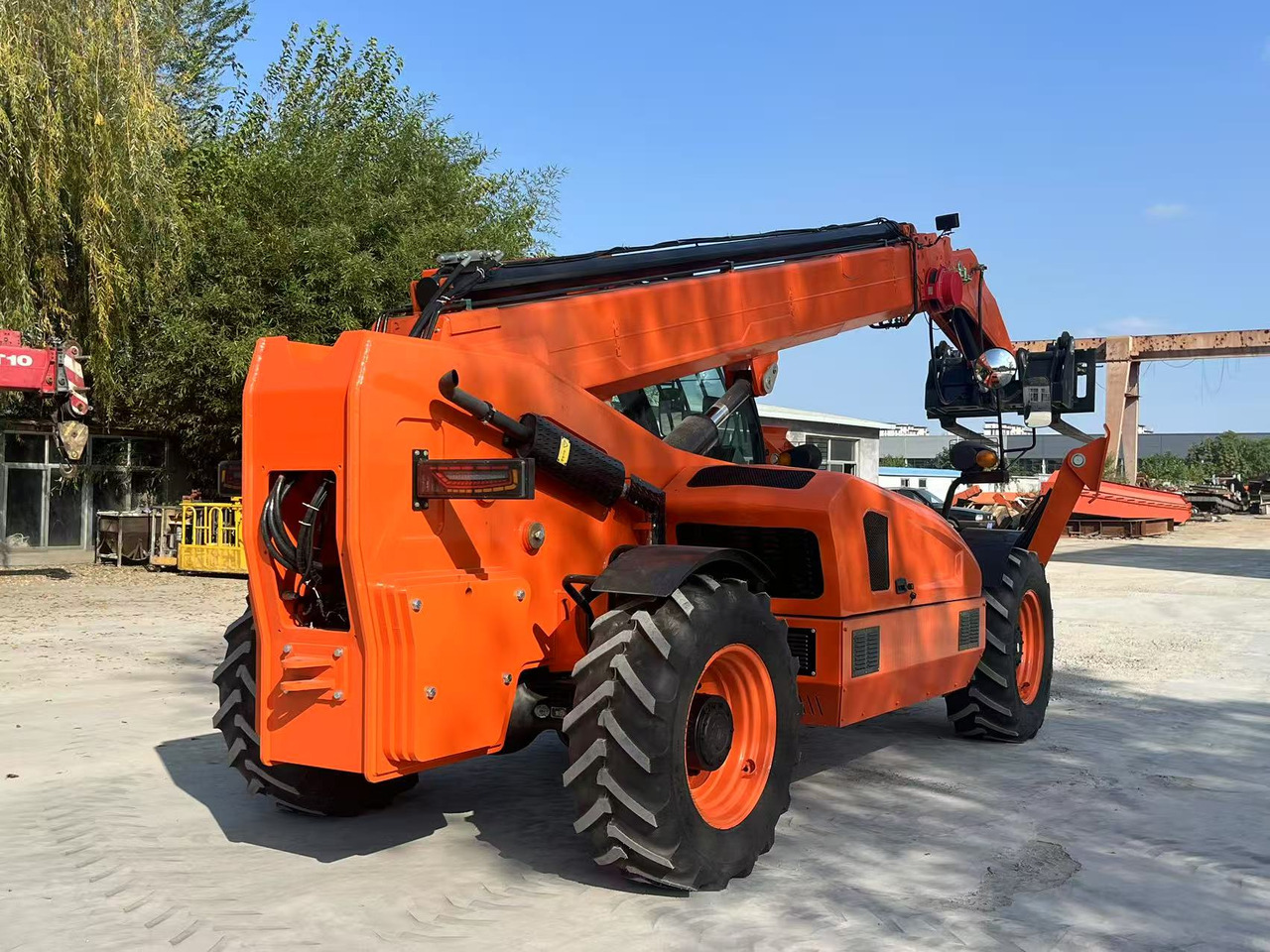 XCMG 17.5 METER TELEHANDLER BRAND NEW - Teleskopski rukovatelj: slika XCMG 17.5 METER TELEHANDLER BRAND NEW - Teleskopski rukovatelj XCMG 17.5 METER TELEHANDLER BRAND NEW - Teleskopski rukovatelj: slika XCMG 17.5 METER TELEHANDLER BRAND NEW - Teleskopski rukovatelj