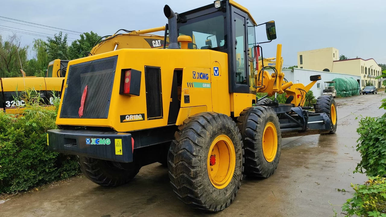 XCMG GR180 - Grejder: slika XCMG GR180 - Grejder XCMG GR180 - Grejder: slika XCMG GR180 - Grejder