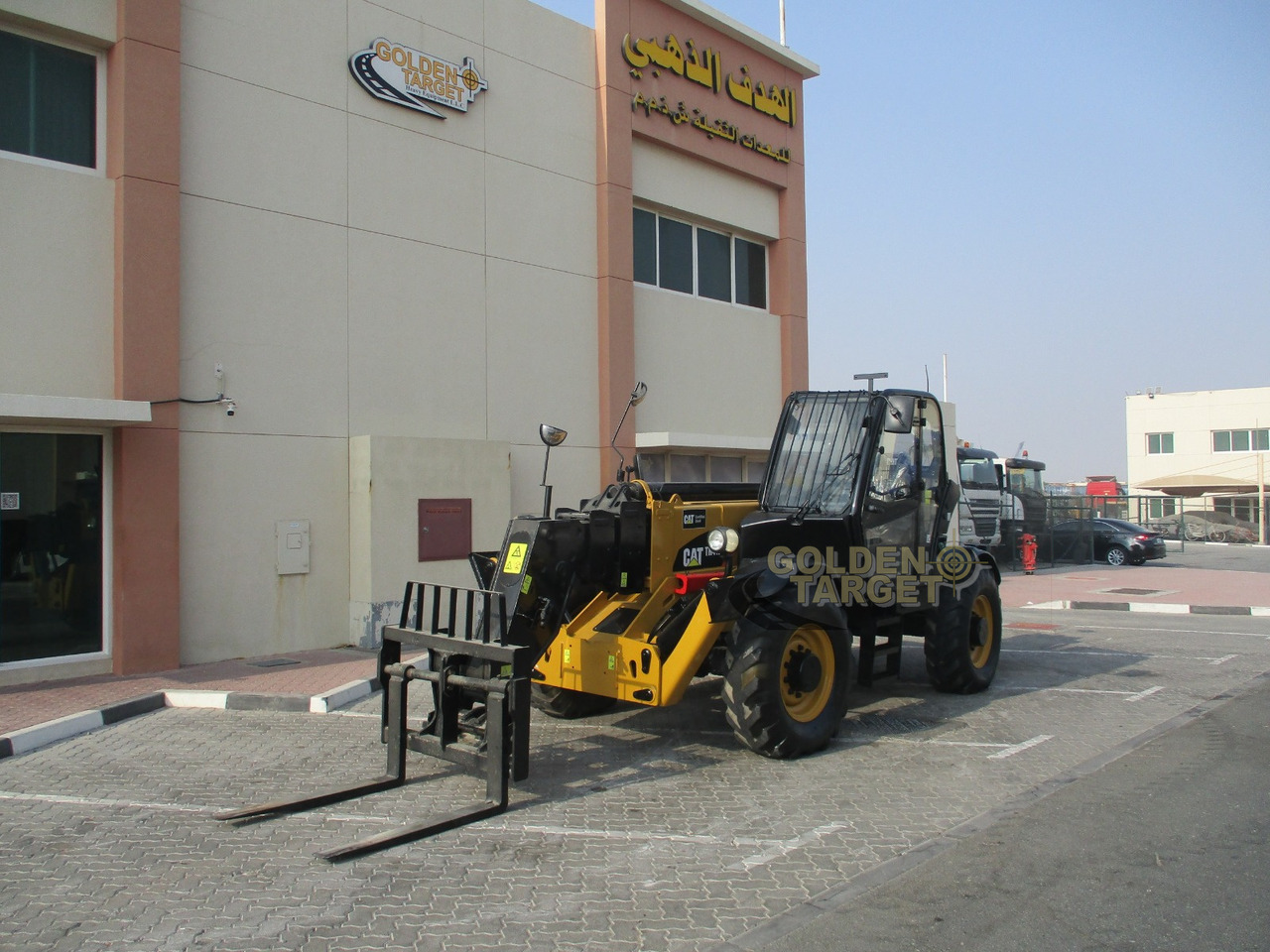 Caterpillar TH417 Telehandler - Teleskopski rukovatelj: slika Caterpillar TH417 Telehandler - Teleskopski rukovatelj Caterpillar TH417 Telehandler - Teleskopski rukovatelj: slika Caterpillar TH417 Telehandler - Teleskopski rukovatelj
