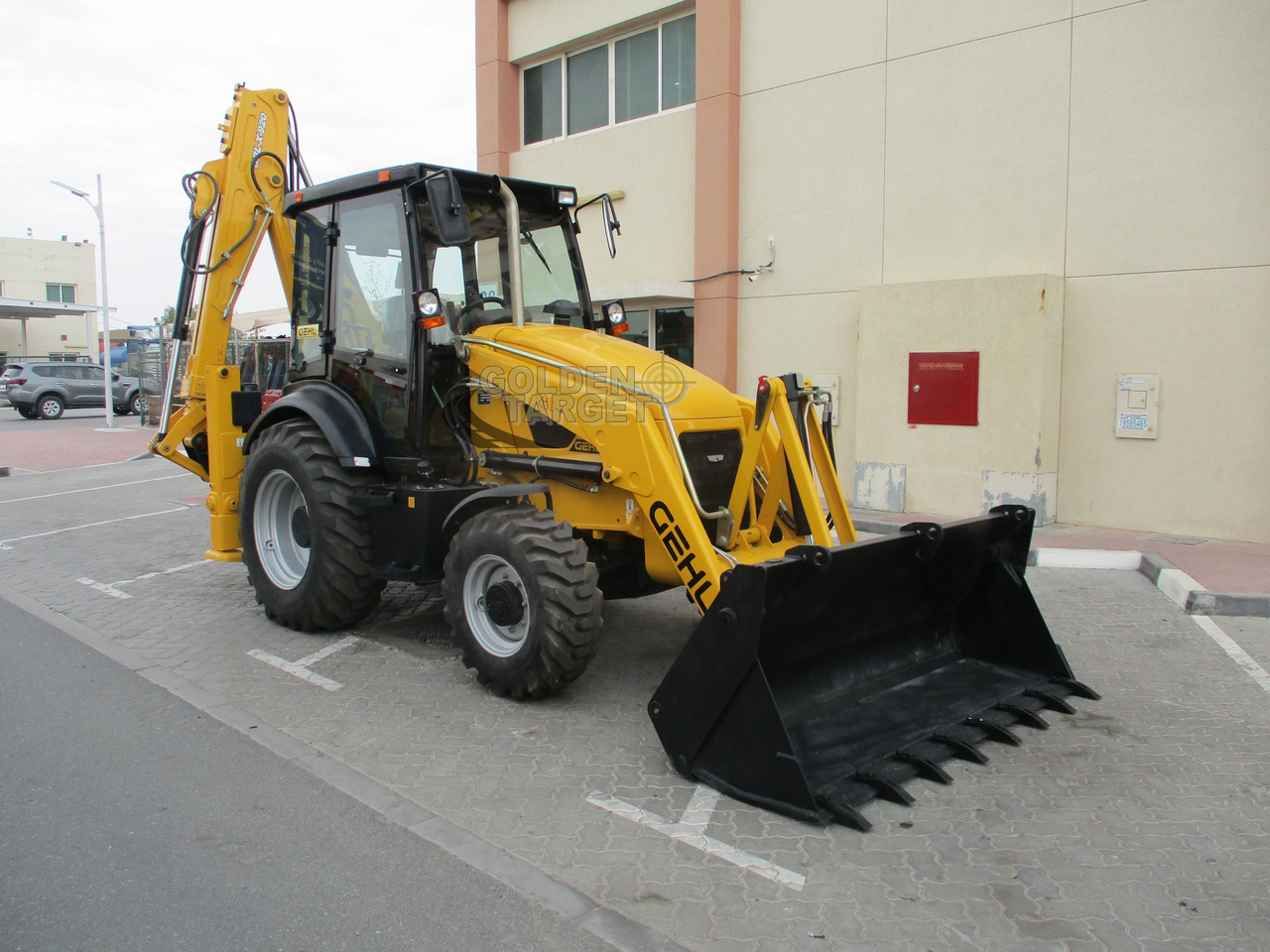 GEHL GBL-X-920 4x4 Backhoe Loader - Rovokopač-utovarivač: slika GEHL GBL-X-920 4x4 Backhoe Loader - Rovokopač-utovarivač GEHL GBL-X-920 4x4 Backhoe Loader - Rovokopač-utovarivač: slika GEHL GBL-X-920 4x4 Backhoe Loader - Rovokopač-utovarivač