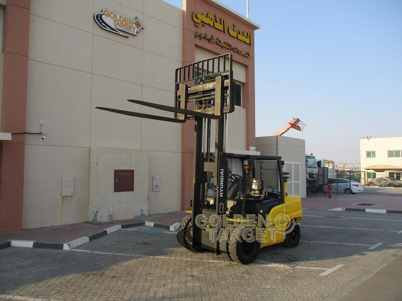 Građevinski strojevi Hyundai 50D-9SA: slika Građevinski strojevi Hyundai 50D-9SA Građevinski strojevi Hyundai 50D-9SA: slika Građevinski strojevi Hyundai 50D-9SA