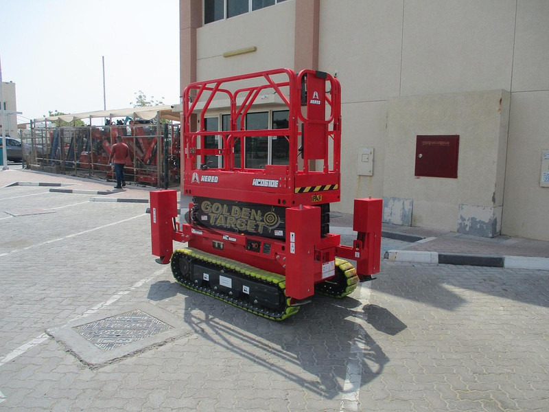 Hered HC0610E Electric Crawler Scissor Lift - Podizna platforma: slika Hered HC0610E Electric Crawler Scissor Lift - Podizna platforma Hered HC0610E Electric Crawler Scissor Lift - Podizna platforma: slika Hered HC0610E Electric Crawler Scissor Lift - Podizna platforma