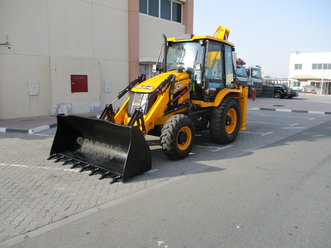 JCB 3DX PLUS 4×4 BACKHOE LOADER - Rovokopač-utovarivač: slika JCB 3DX PLUS 4×4 BACKHOE LOADER - Rovokopač-utovarivač JCB 3DX PLUS 4×4 BACKHOE LOADER - Rovokopač-utovarivač: slika JCB 3DX PLUS 4×4 BACKHOE LOADER - Rovokopač-utovarivač