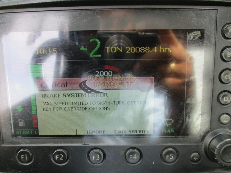 Stroj za rukovanje kontejnerima Linde: slika Stroj za rukovanje kontejnerima Linde