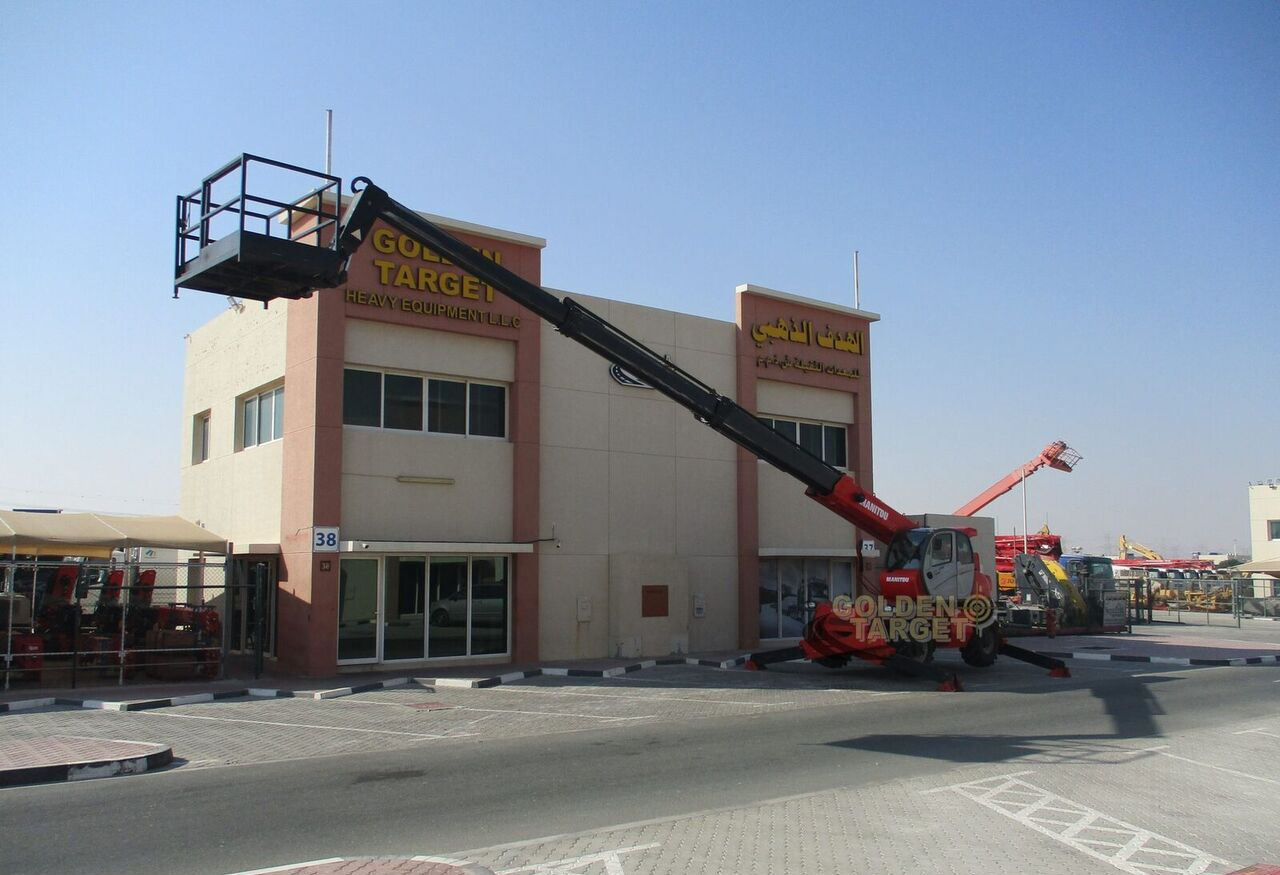 Teleskopski rukovatelj Manitou MRT2150 Telescopic Handler: slika Teleskopski rukovatelj Manitou MRT2150 Telescopic Handler