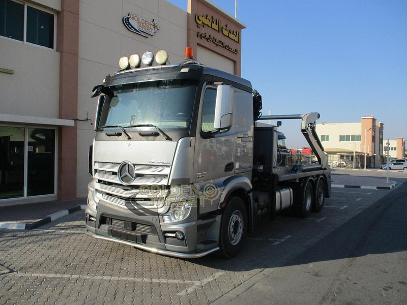 Mercedes-Benz 2642 6×2 Double Skip Loader with HIAB Crane - Utovarivač: slika Mercedes-Benz 2642 6×2 Double Skip Loader with HIAB Crane - Utovarivač Mercedes-Benz 2642 6×2 Double Skip Loader with HIAB Crane - Utovarivač: slika Mercedes-Benz 2642 6×2 Double Skip Loader with HIAB Crane - Utovarivač