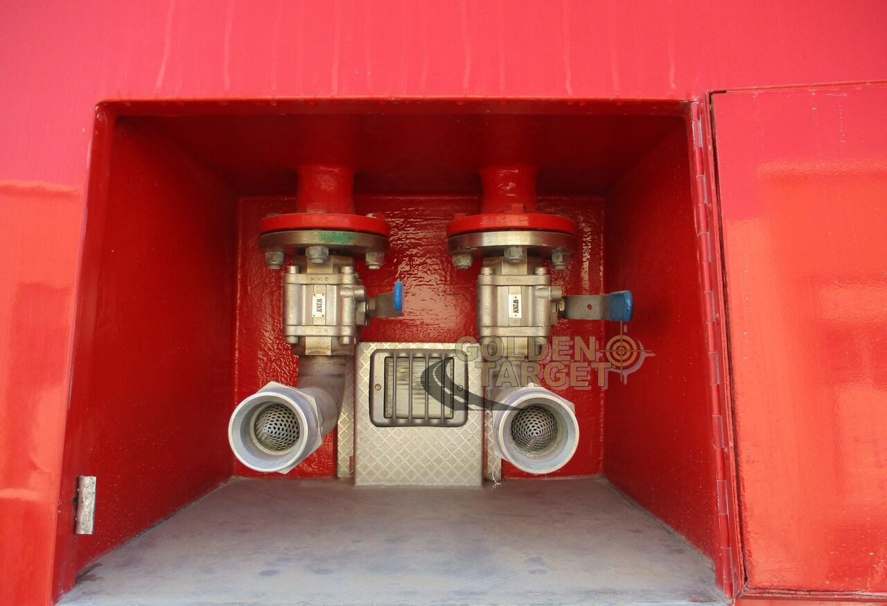 Vatrogasno vozilo Reynold Boughton Barracuda 4x4 Airport Fire Truck: slika Vatrogasno vozilo Reynold Boughton Barracuda 4x4 Airport Fire Truck