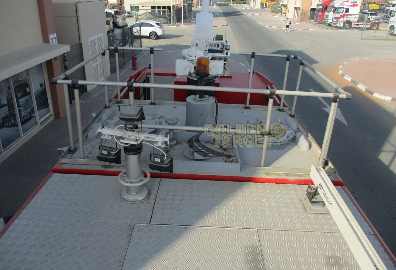 Vatrogasno vozilo Reynold Boughton Barracuda 4x4 Airport Fire Truck: slika Vatrogasno vozilo Reynold Boughton Barracuda 4x4 Airport Fire Truck