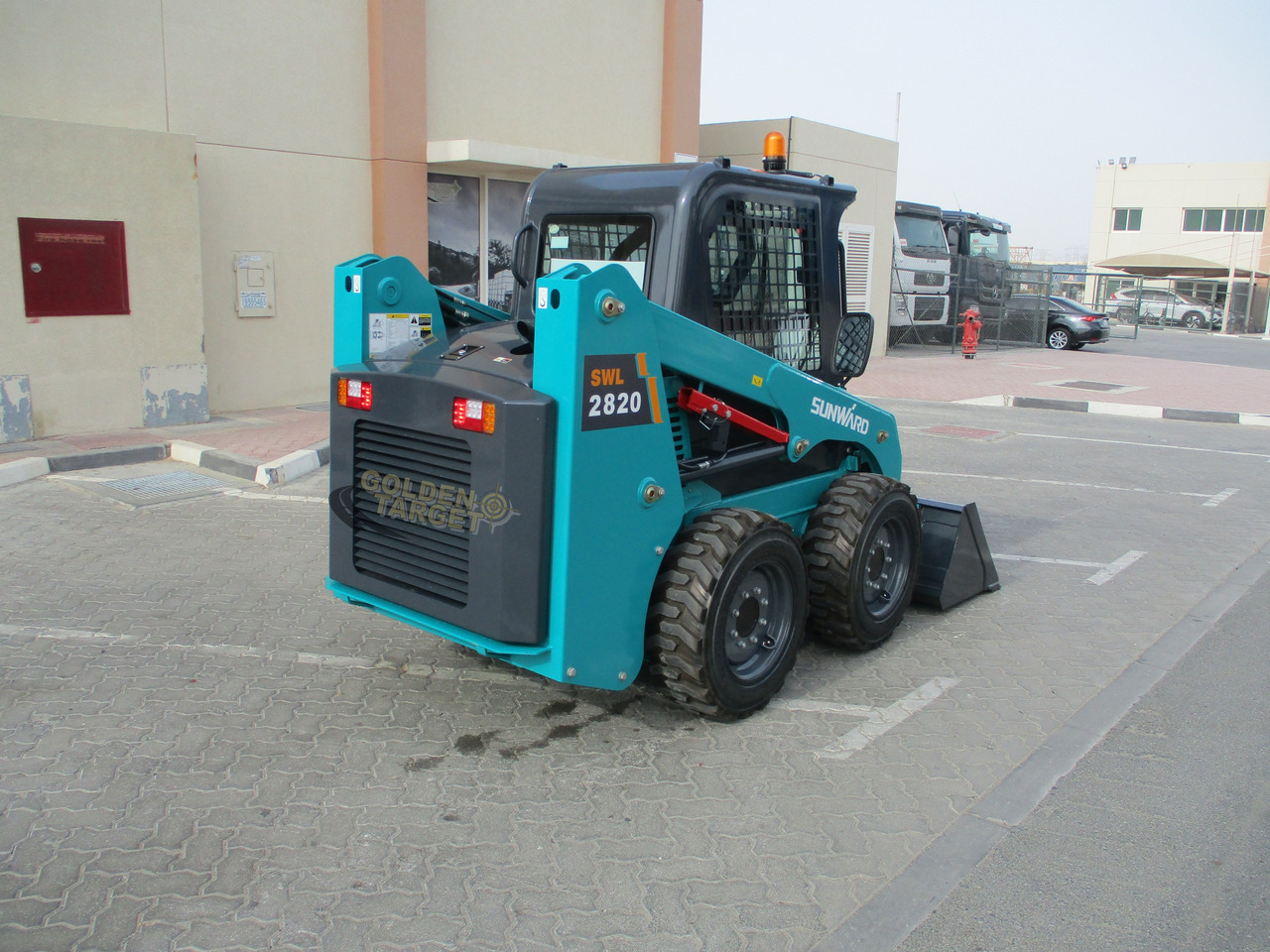 SUNWARD SWL2820 Skid Steer - Mini utovarivač: slika SUNWARD SWL2820 Skid Steer - Mini utovarivač SUNWARD SWL2820 Skid Steer - Mini utovarivač: slika SUNWARD SWL2820 Skid Steer - Mini utovarivač