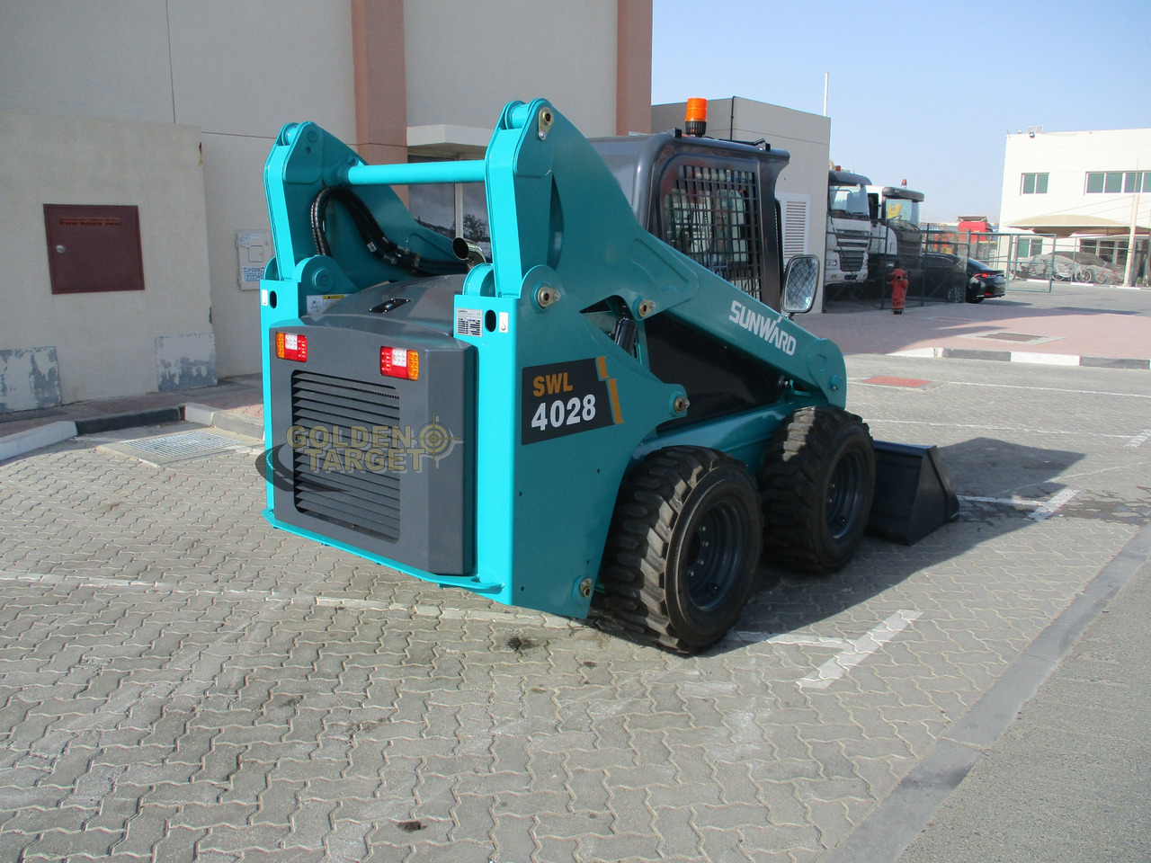 SUNWARD SWL4028 Skid Steer Loader - Mini utovarivač: slika SUNWARD SWL4028 Skid Steer Loader - Mini utovarivač SUNWARD SWL4028 Skid Steer Loader - Mini utovarivač: slika SUNWARD SWL4028 Skid Steer Loader - Mini utovarivač