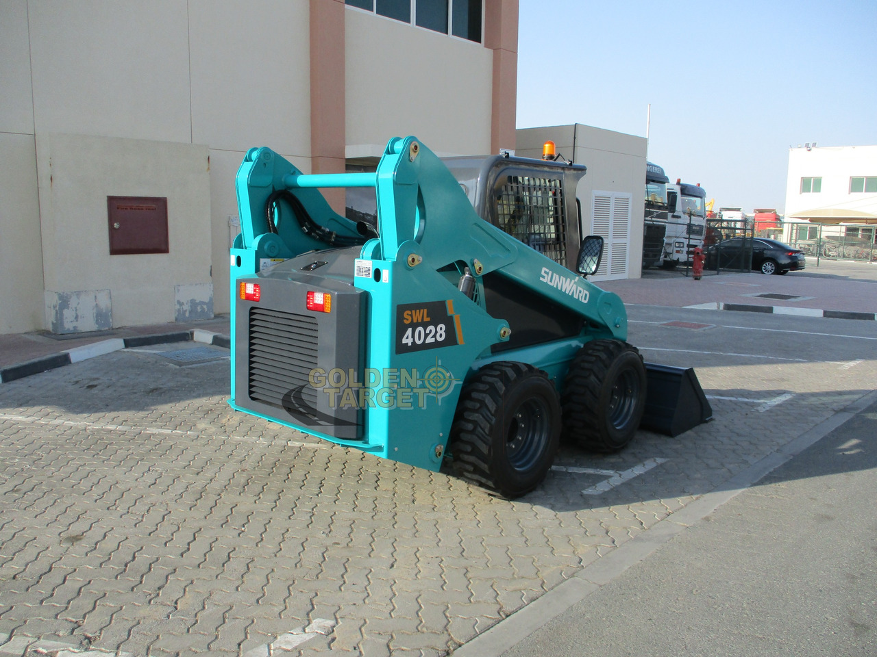 SUNWARD SWL4028 Skid Steer - Mini utovarivač: slika SUNWARD SWL4028 Skid Steer - Mini utovarivač SUNWARD SWL4028 Skid Steer - Mini utovarivač: slika SUNWARD SWL4028 Skid Steer - Mini utovarivač