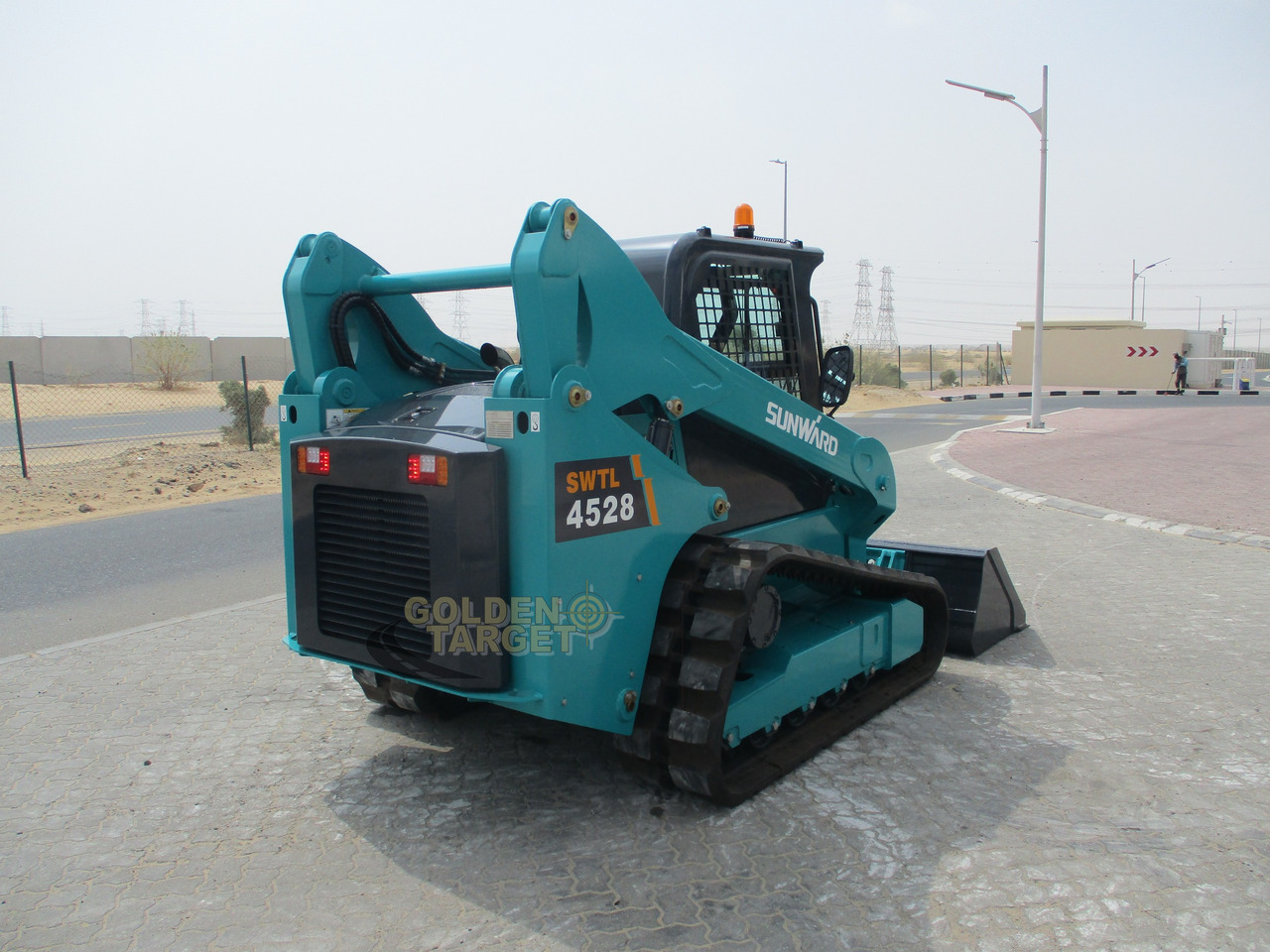 SUNWARD SWTL4528 Skid Steer - Mini utovarivač: slika SUNWARD SWTL4528 Skid Steer - Mini utovarivač SUNWARD SWTL4528 Skid Steer - Mini utovarivač: slika SUNWARD SWTL4528 Skid Steer - Mini utovarivač