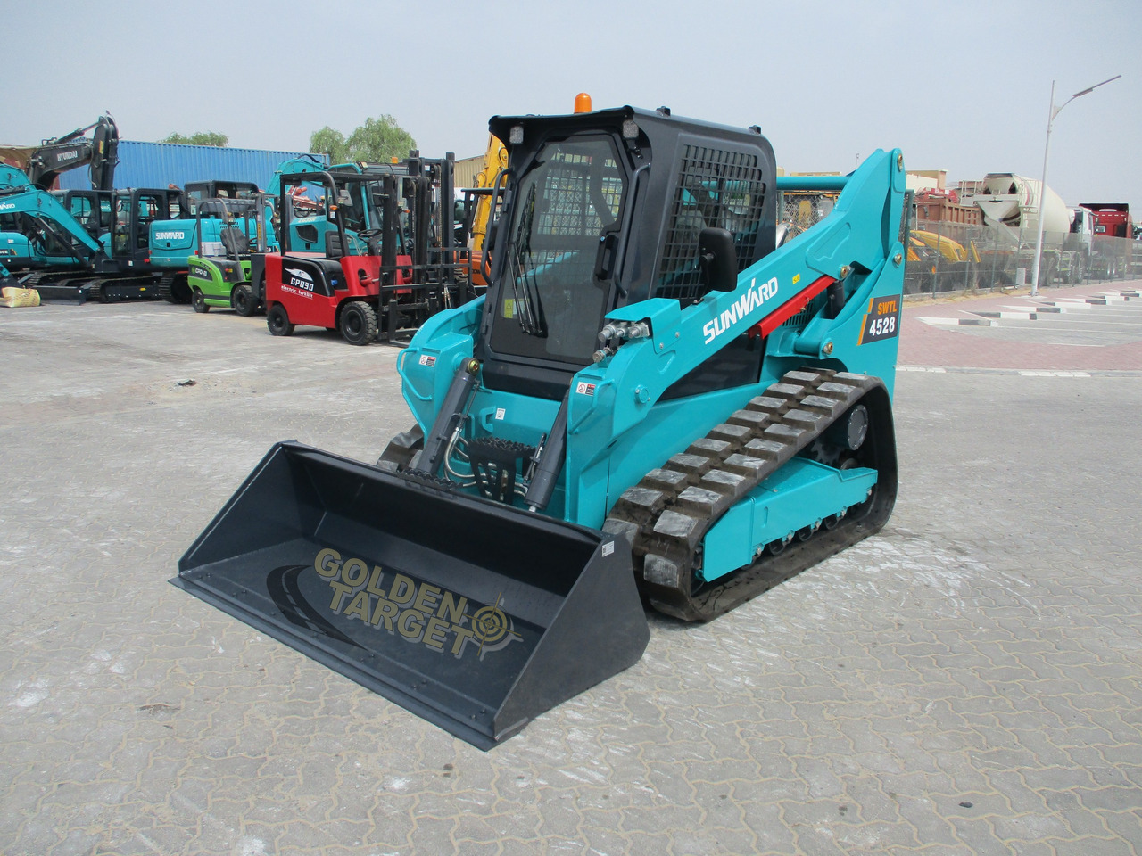 SUNWARD SWTL4528 Skid Steer - Mini utovarivač: slika SUNWARD SWTL4528 Skid Steer - Mini utovarivač SUNWARD SWTL4528 Skid Steer - Mini utovarivač: slika SUNWARD SWTL4528 Skid Steer - Mini utovarivač