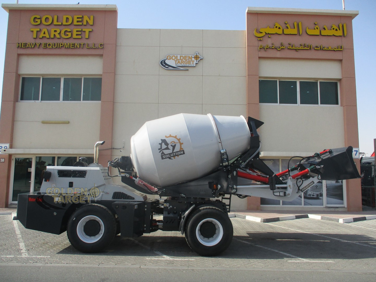 Solution H35 Self Loading Mixer - Automješalica: slika Solution H35 Self Loading Mixer - Automješalica Solution H35 Self Loading Mixer - Automješalica: slika Solution H35 Self Loading Mixer - Automješalica