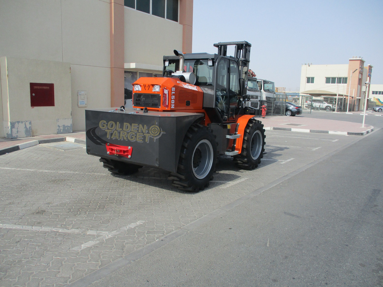 Solution SL50N Rough Terrain Forklift - Diesel viličar: slika Solution SL50N Rough Terrain Forklift - Diesel viličar Solution SL50N Rough Terrain Forklift - Diesel viličar: slika Solution SL50N Rough Terrain Forklift - Diesel viličar