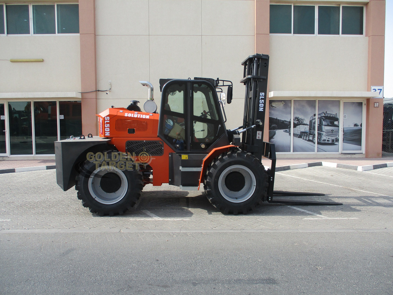 Solution SL50N Rough Terrain Forklift - Diesel viličar: slika Solution SL50N Rough Terrain Forklift - Diesel viličar Solution SL50N Rough Terrain Forklift - Diesel viličar: slika Solution SL50N Rough Terrain Forklift - Diesel viličar