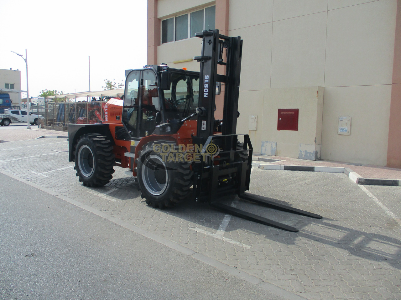 Solution SL50N Rough Terrain Forklift - Diesel viličar: slika Solution SL50N Rough Terrain Forklift - Diesel viličar Solution SL50N Rough Terrain Forklift - Diesel viličar: slika Solution SL50N Rough Terrain Forklift - Diesel viličar