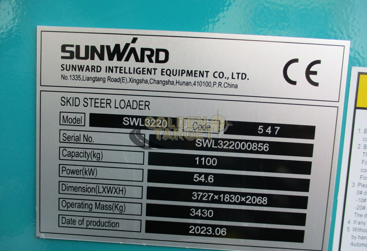 Novi Mini utovarivač Sunward 3220 Skid Steer Loader: slika Novi Mini utovarivač Sunward 3220 Skid Steer Loader