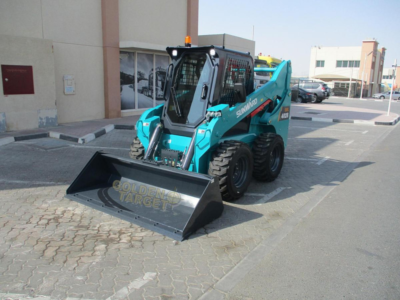 Sunward SWL4028 Skid Steer Loader - Utovarivač: slika Sunward SWL4028 Skid Steer Loader - Utovarivač Sunward SWL4028 Skid Steer Loader - Utovarivač: slika Sunward SWL4028 Skid Steer Loader - Utovarivač