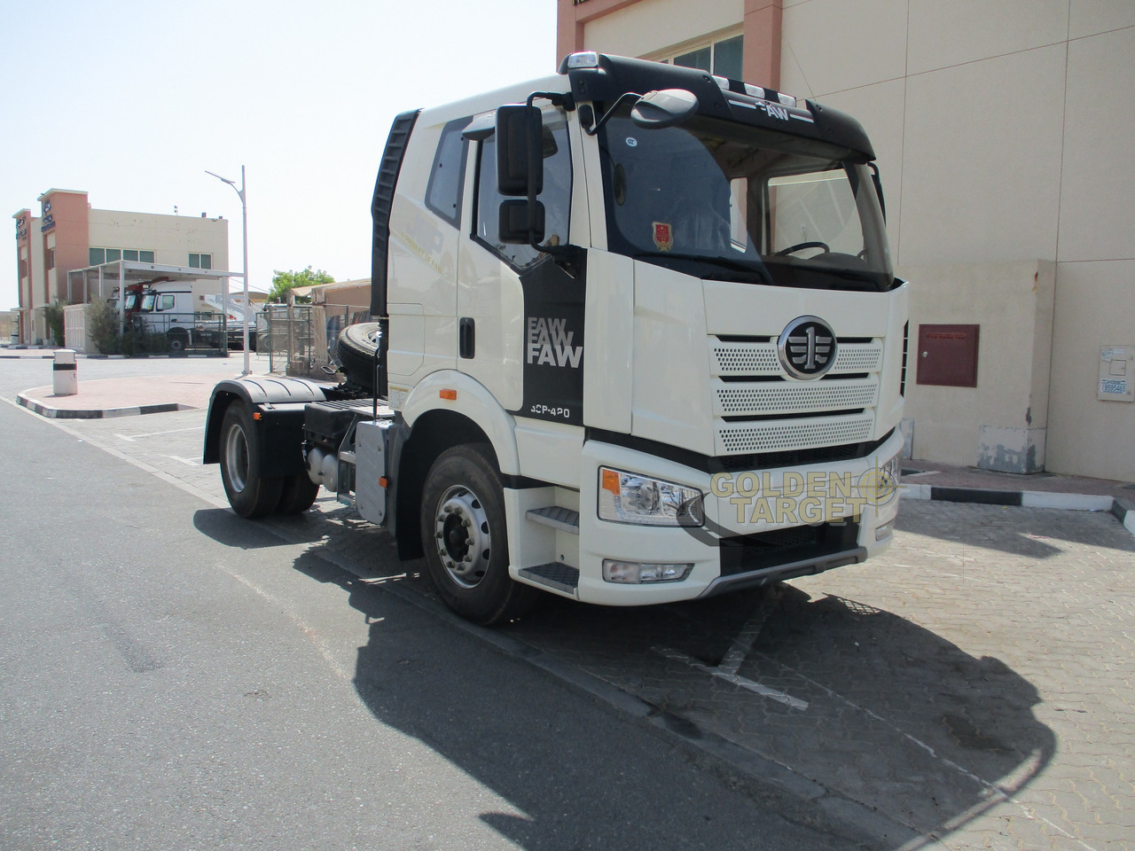 FAW J6P-420 4x2 Head Truck - Tegljač: slika FAW J6P-420 4x2 Head Truck - Tegljač FAW J6P-420 4x2 Head Truck - Tegljač: slika FAW J6P-420 4x2 Head Truck - Tegljač